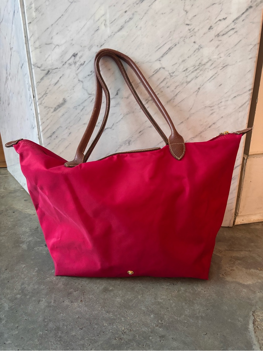 Quiet Luxury Longchamp Le Pliage Large French Nylon Folding Red Tote Bag - Picture 2 of 12